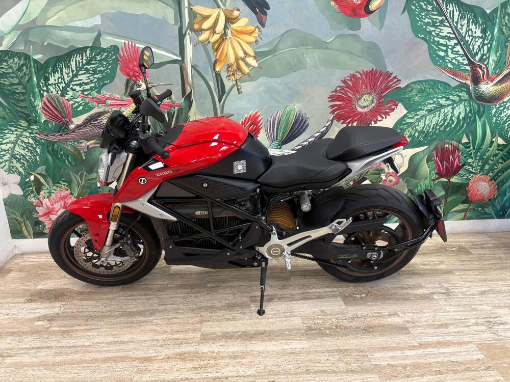 Zero SR-F (2019 - 25) (2)
