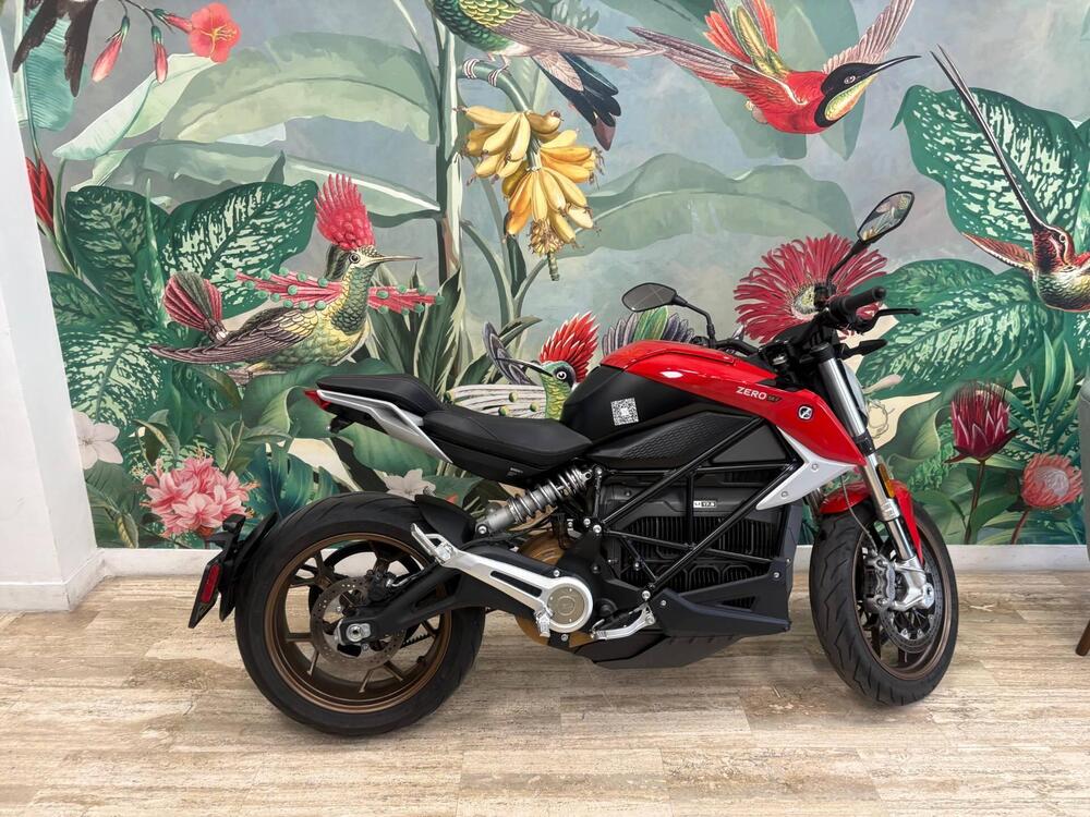 Zero SR-F (2019 - 25)