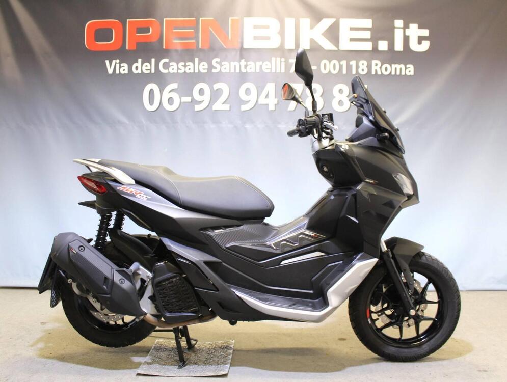 Aprilia SR GT 200 (2022 - 24)