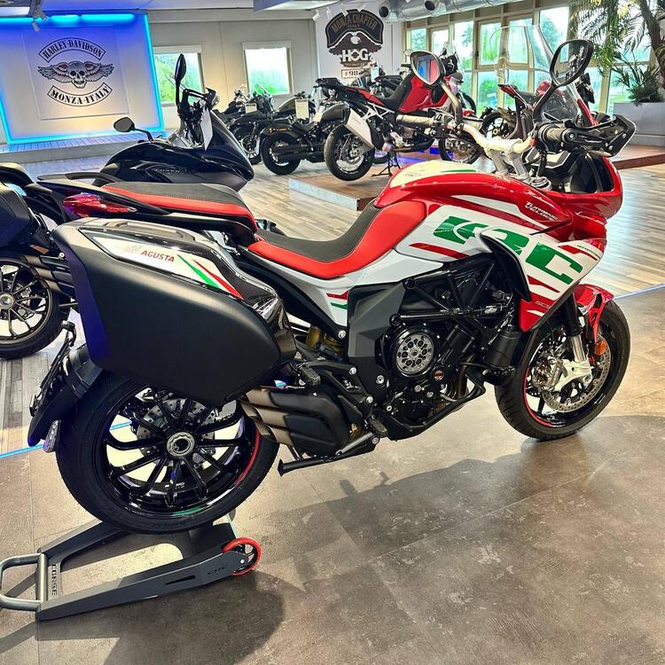 MV Agusta Turismo Veloce 800 RC SCS (2022 - 25) (4)