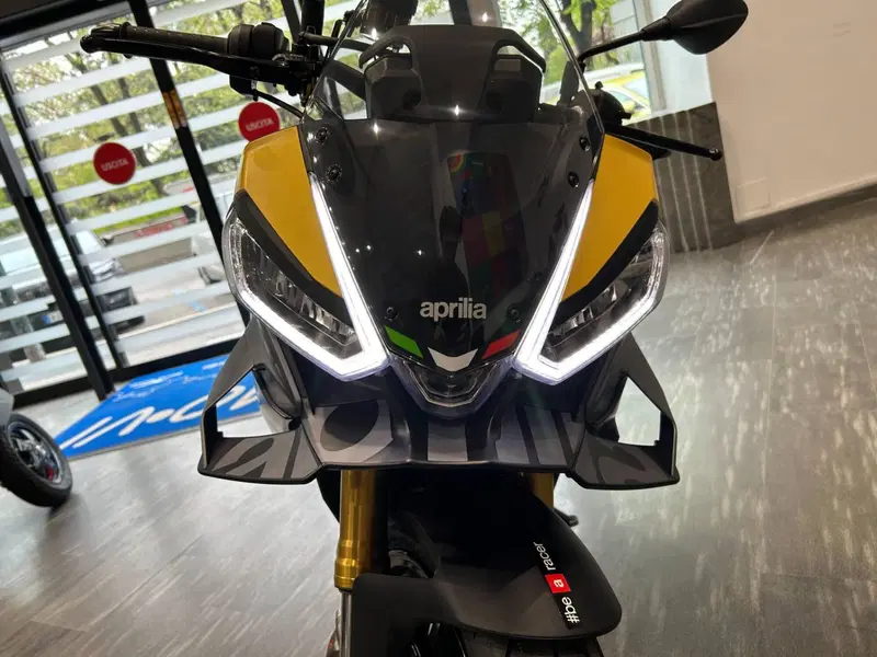 Aprilia Tuono V4 (2025 - 26) (9)