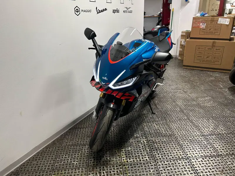 Aprilia RSV4 1100 (2025 - 26) (2)