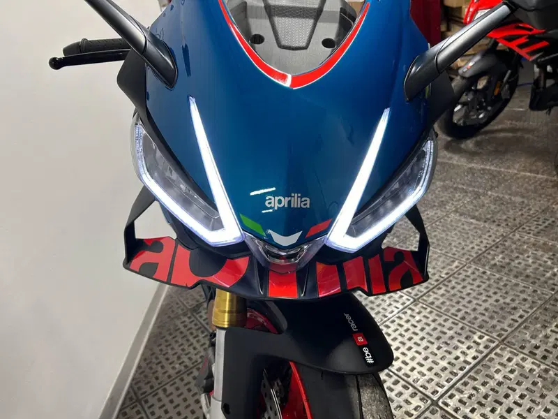 Aprilia RSV4 1100 (2025 - 26) (3)