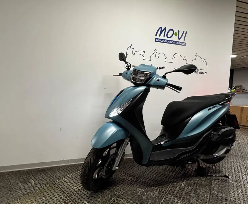 Piaggio Medley 200 S (2025 - 26) (2)