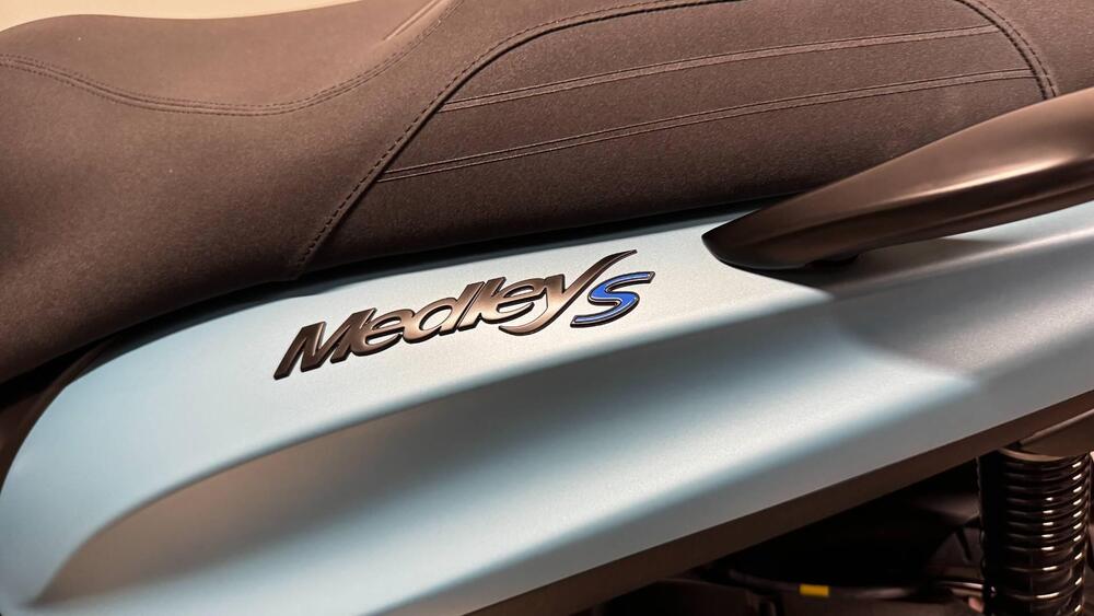 Piaggio Medley 200 S (2025) (4)