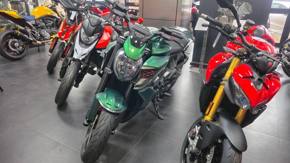 Ducati Diavel for Bentley (2024) (5)