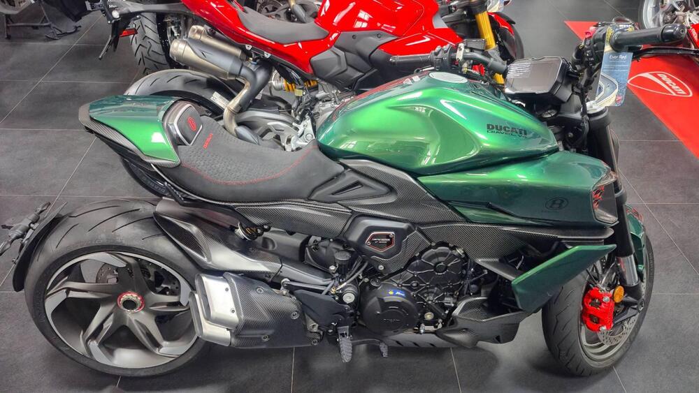 Ducati Diavel for Bentley (2024)