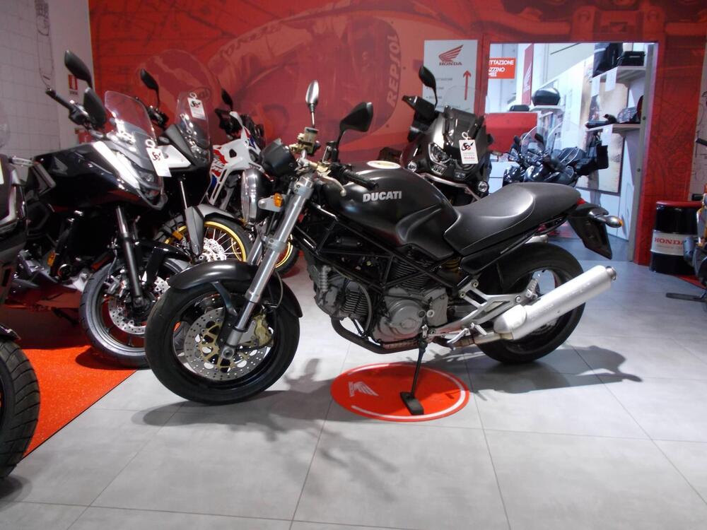 Ducati Monster 900 Dark I.E. (1999 - 02)