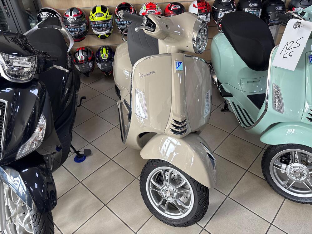 Vespa GTS 310 (2025) (2)