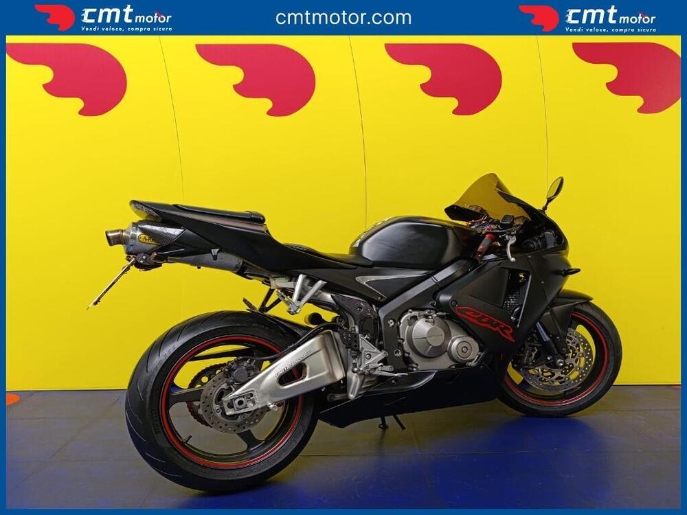 Honda CBR 600 RR (2005 - 06) (4)