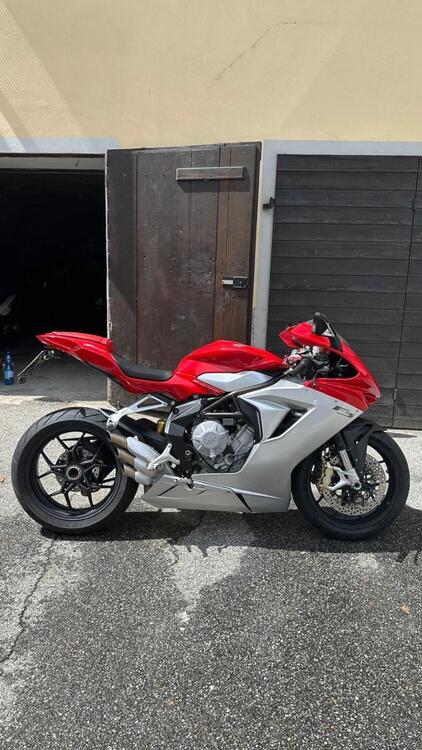 MV Agusta F3 675 EAS (2011 - 15) (2)