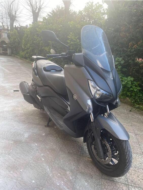 Yamaha X-Max 400 Iron Max ABS (2016)