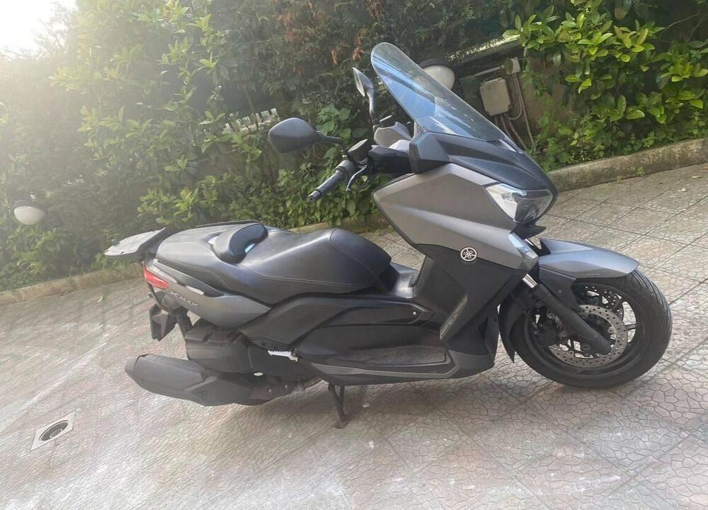 Yamaha X-Max 400 Iron Max ABS (2016) (3)