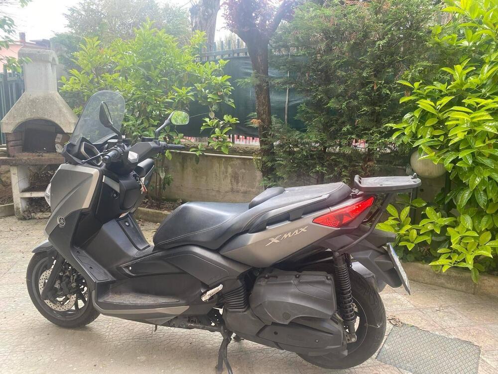 Yamaha X-Max 400 Iron Max ABS (2016) (5)