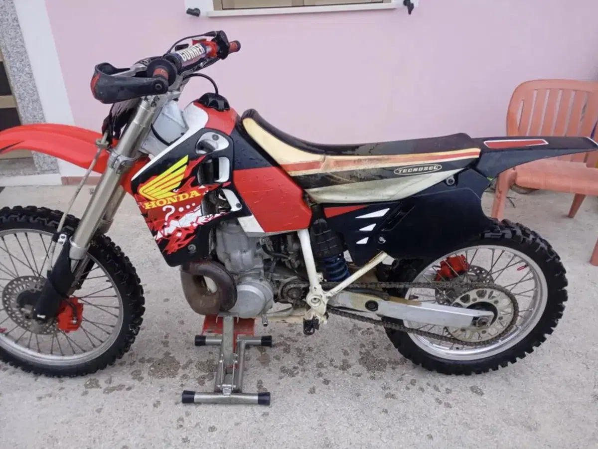 Honda CR 500 R: l'usato del giorno di Moto.it [GALLERY]