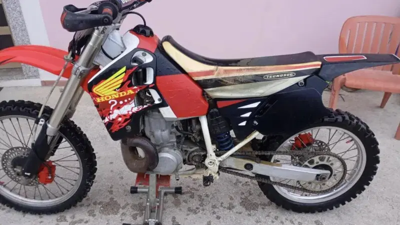 Honda CR 500 R: l'usato del giorno di Moto.it [GALLERY]