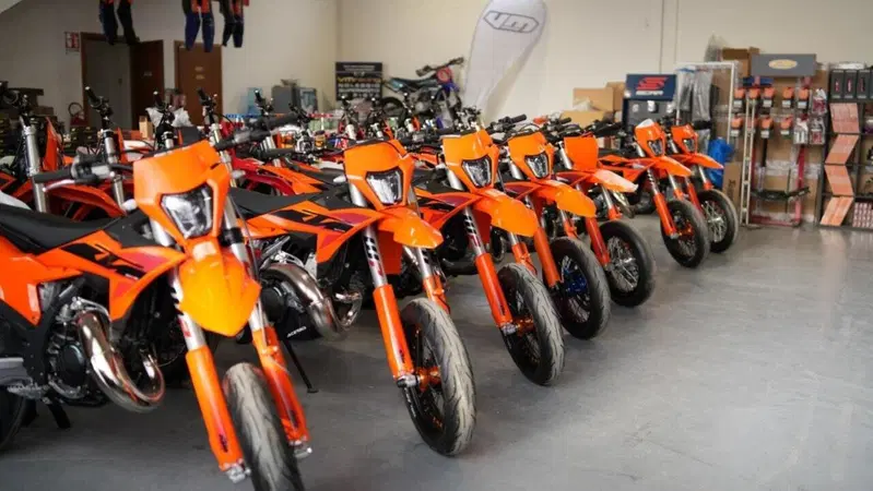 VM Racing: vi portiamo dentro alla realt&agrave; pi&ugrave; importante d'Italia in ambito supermotard