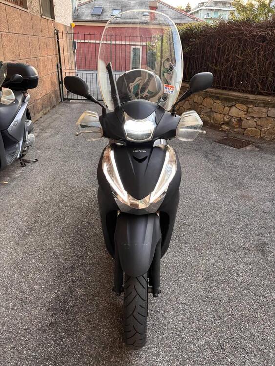 Honda SH 300 i Sport ABS (2018 - 20) (3)