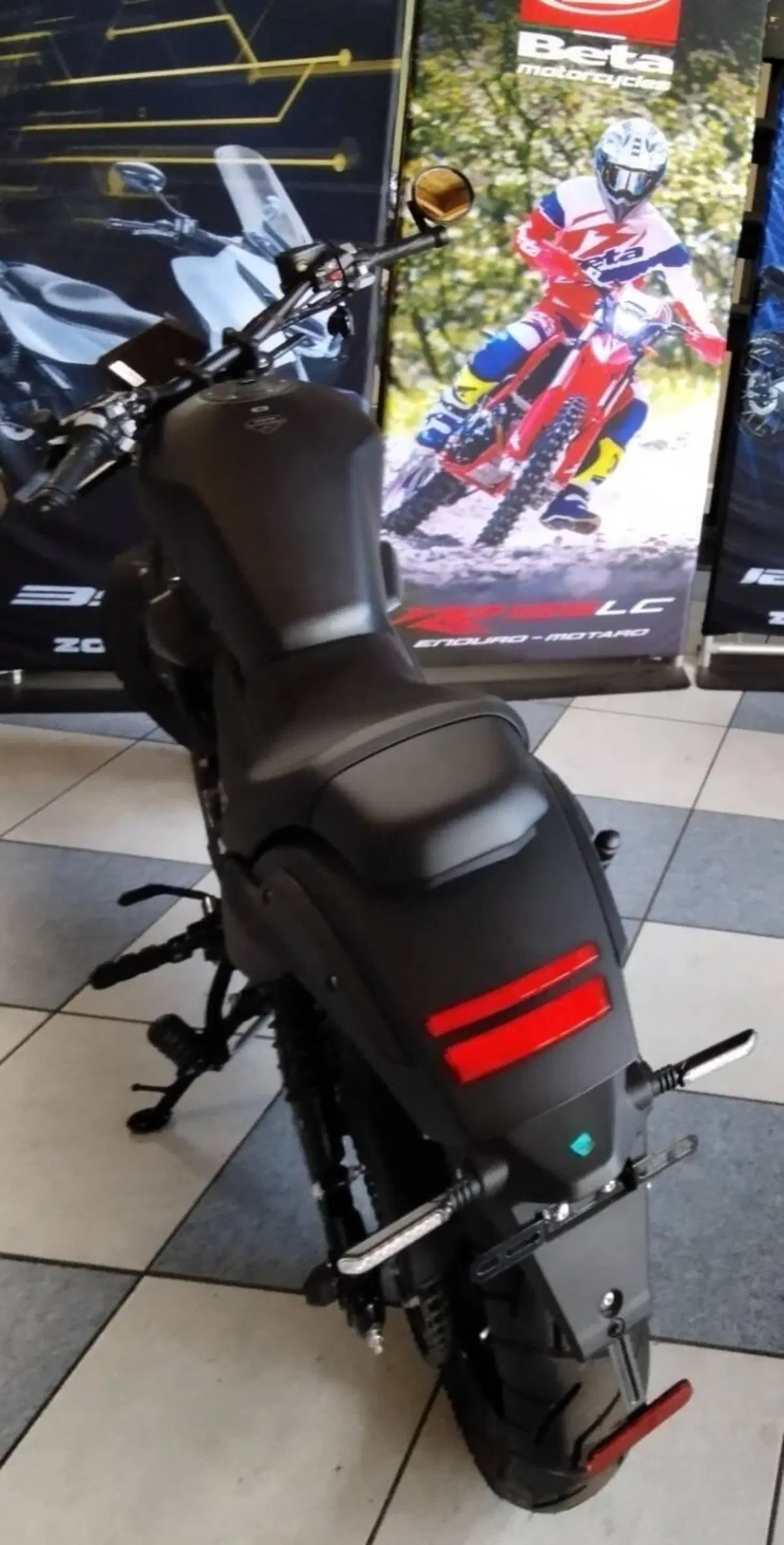 Zontes ZT125-C2 (2025 - 26) (4)