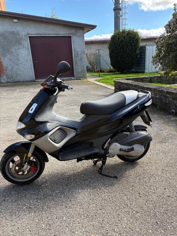 Gilera Runner 125 FX Kat (2)