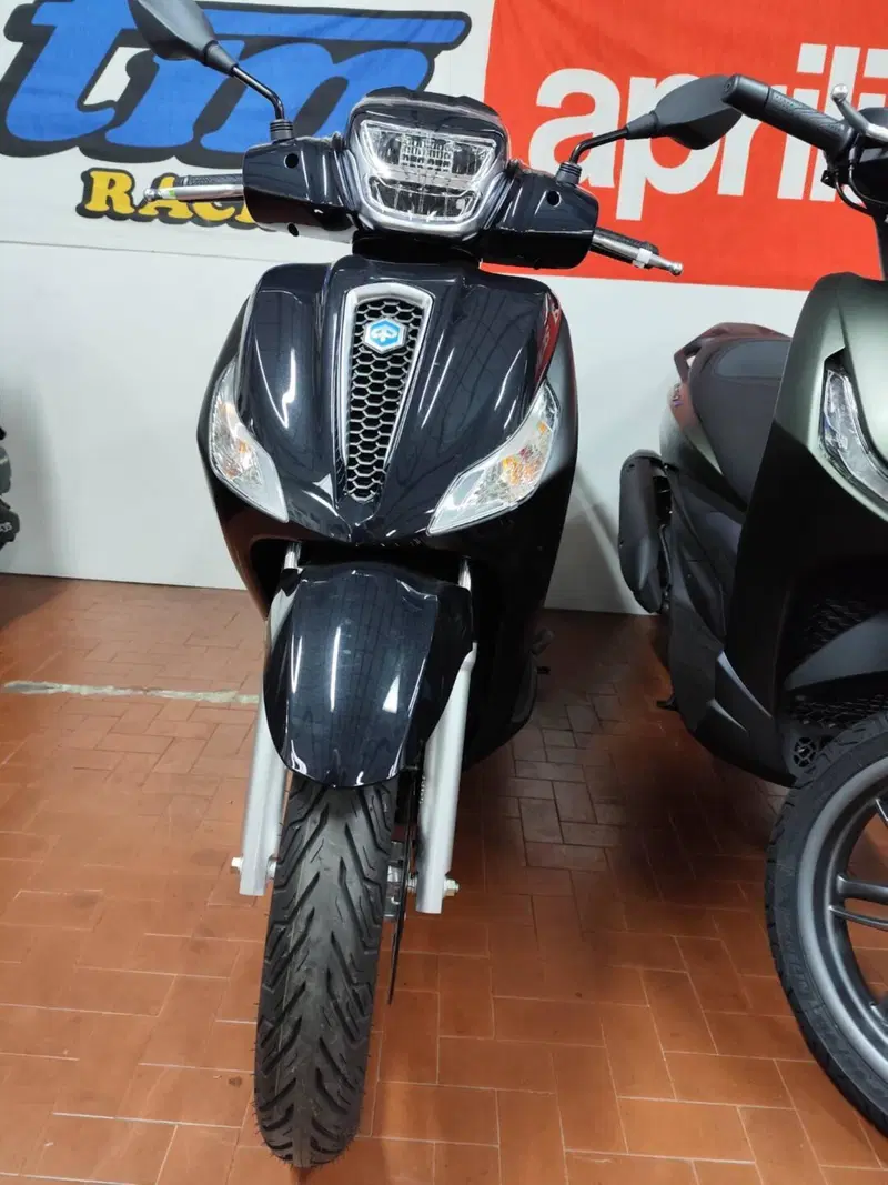 Piaggio Medley 125 (2025 - 26) (4)