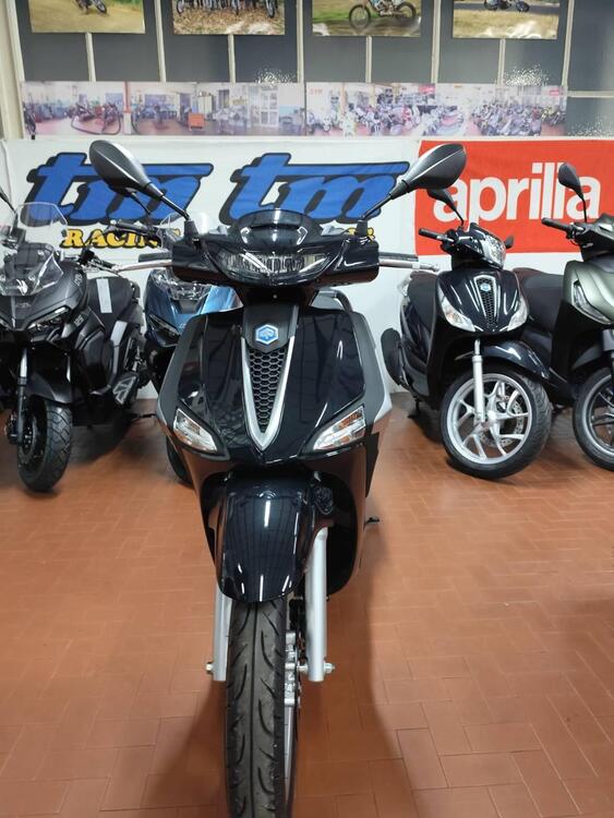 Piaggio Liberty 50 3V (2021 - 24) (4)