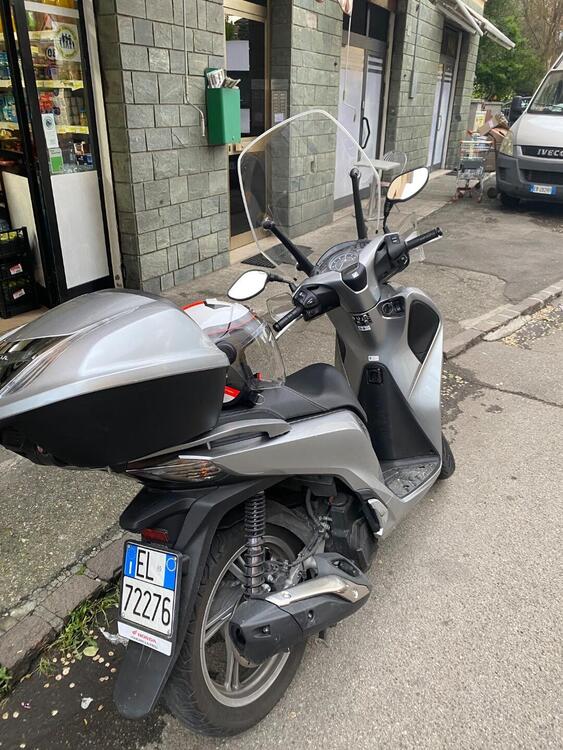 Honda SH 125i (2017 - 19) (2)