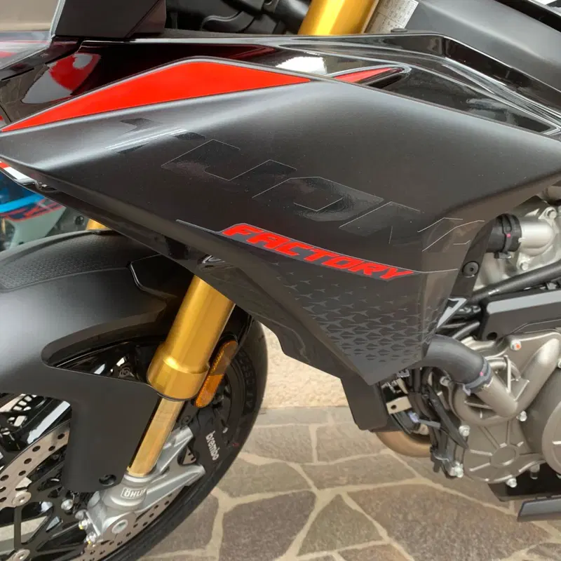 Aprilia Tuono 660 Factory (2025 - 26) (4)