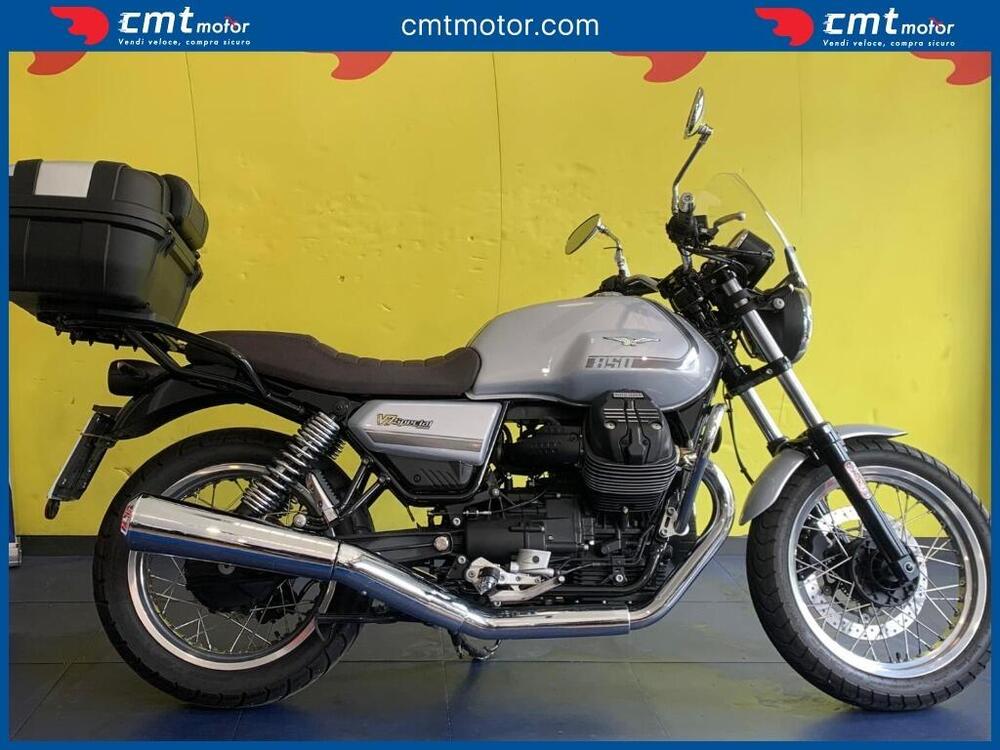 Moto Guzzi V7 Special (2021 - 24)