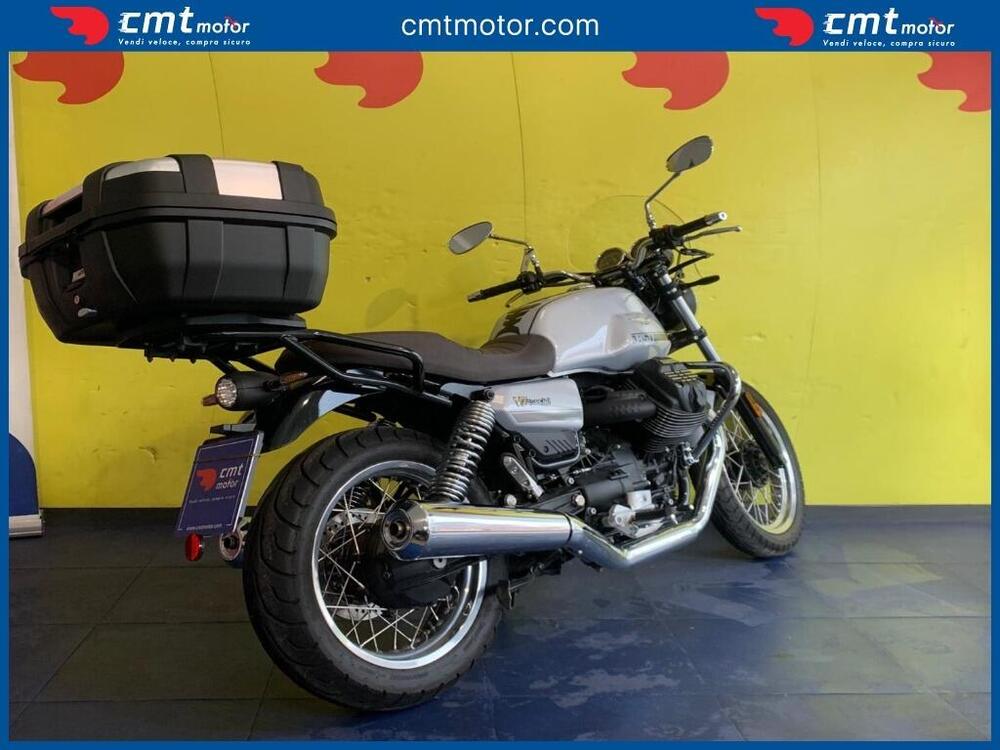 Moto Guzzi V7 Special (2021 - 24) (4)