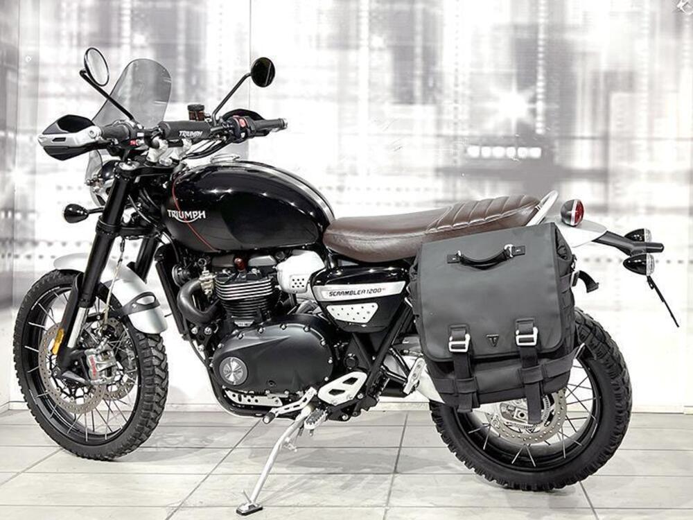 Triumph Scrambler 1200 XC (2021 - 23) (2)