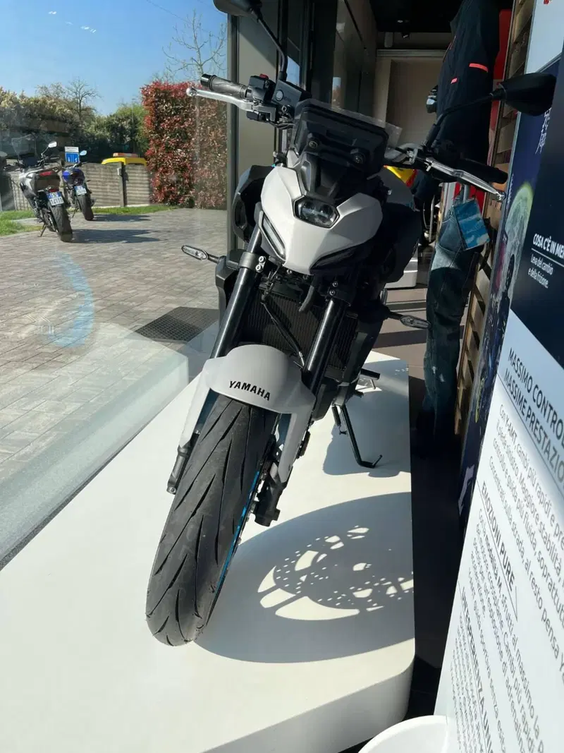 Yamaha MT-07 (2025 - 26) (2)