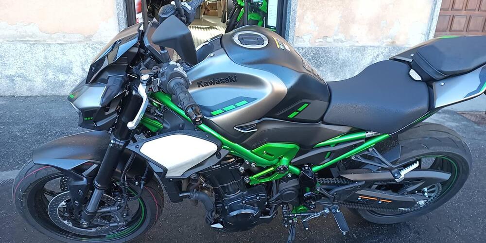 Kawasaki Z 900 (2025)