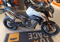 KTM 790 Duke L (2023 - 24) usata