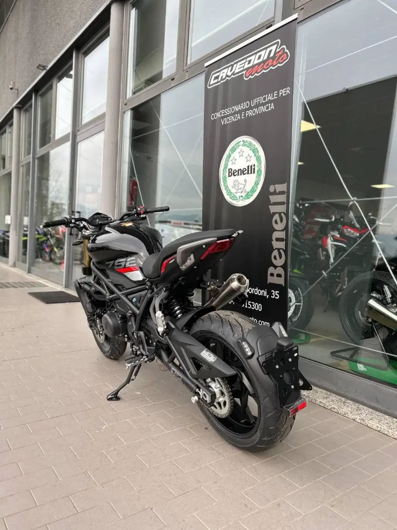 Benelli 752 S (2022 - 25) (4)