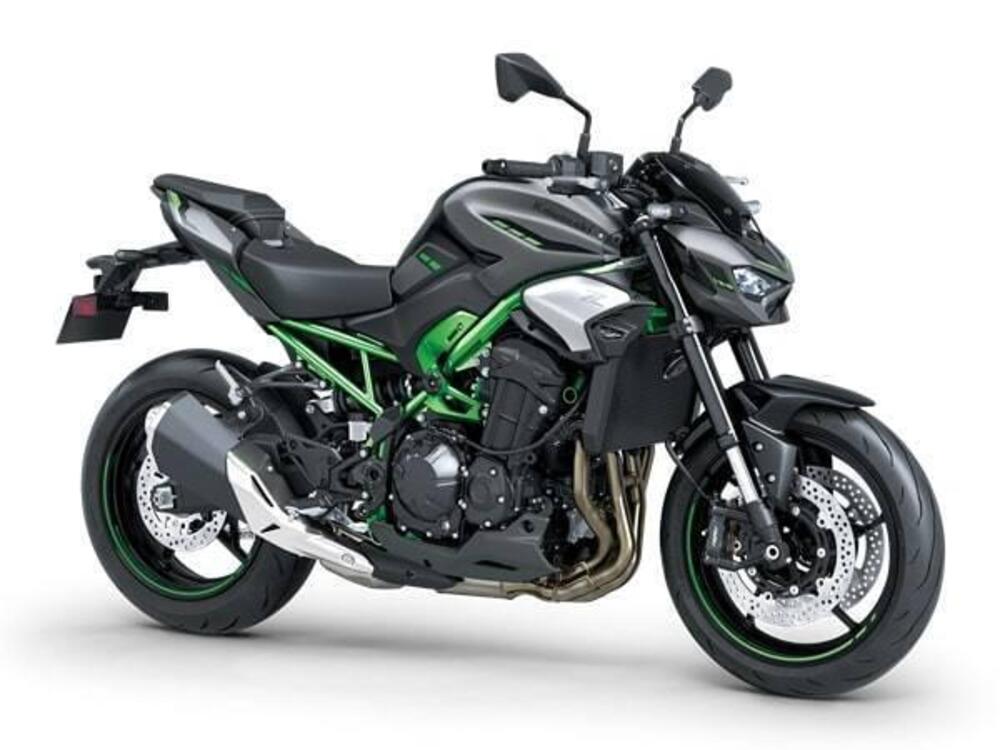 Kawasaki Z 900 (2025)