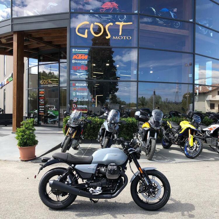 Moto Guzzi V7 Sport (2025)