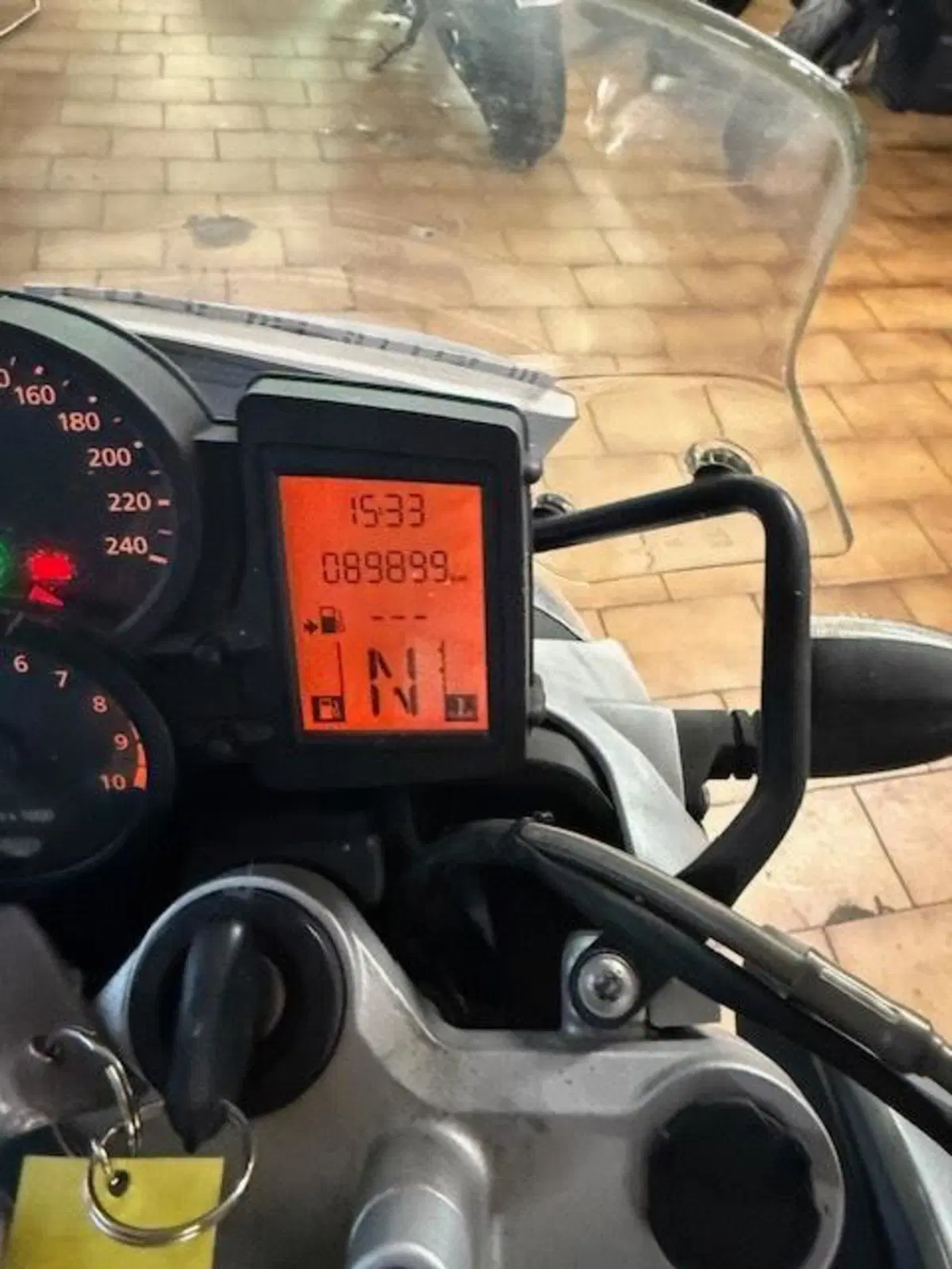 Bmw R 1200 R (2006 - 11) (4)