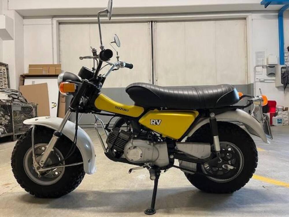 Suzuki RV 90