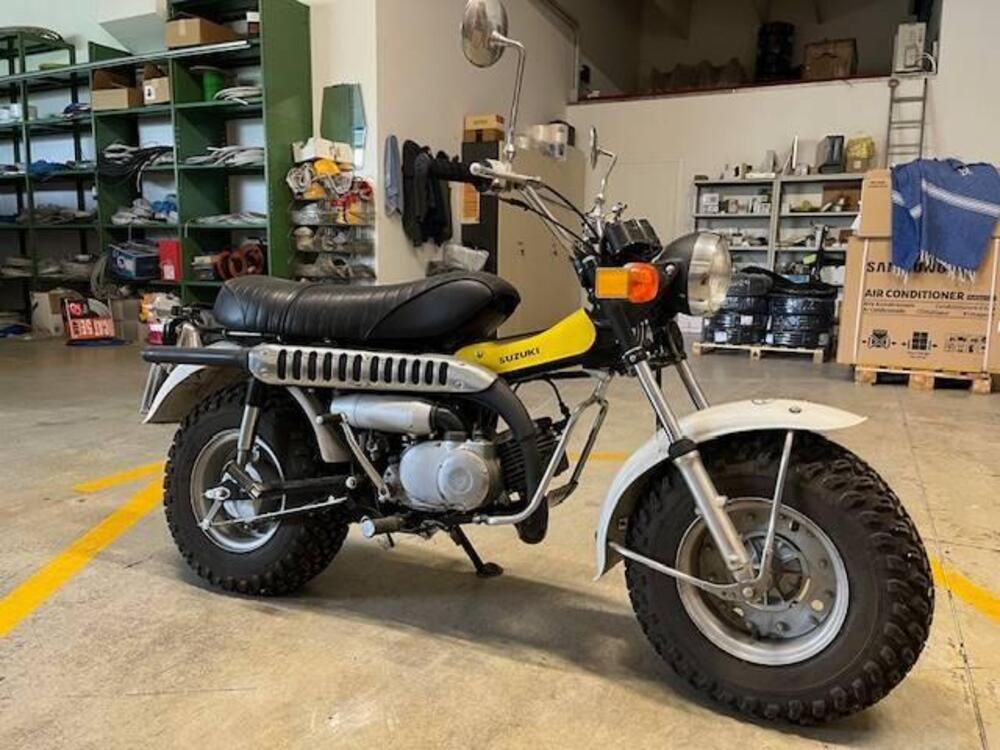 Suzuki RV 90 (2)
