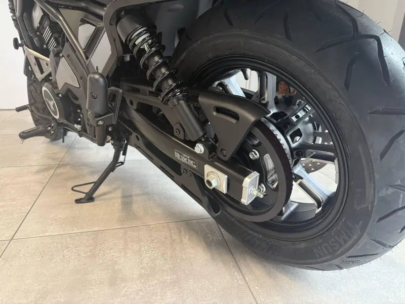 Moto Morini Calibro Custom (2024 - 26) (14)