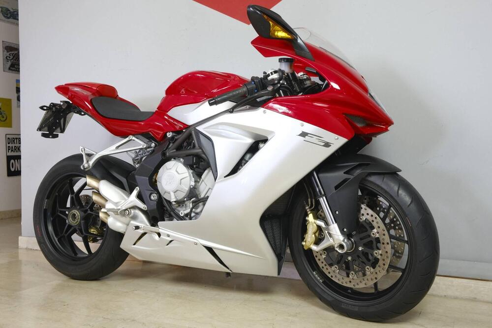 MV Agusta F3 675 (2011 - 15) (3)