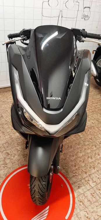Honda PCX 125 (2025)