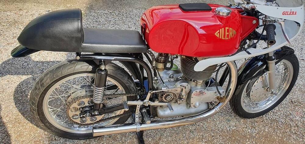 Gilera SATURNO PIUMA (5)
