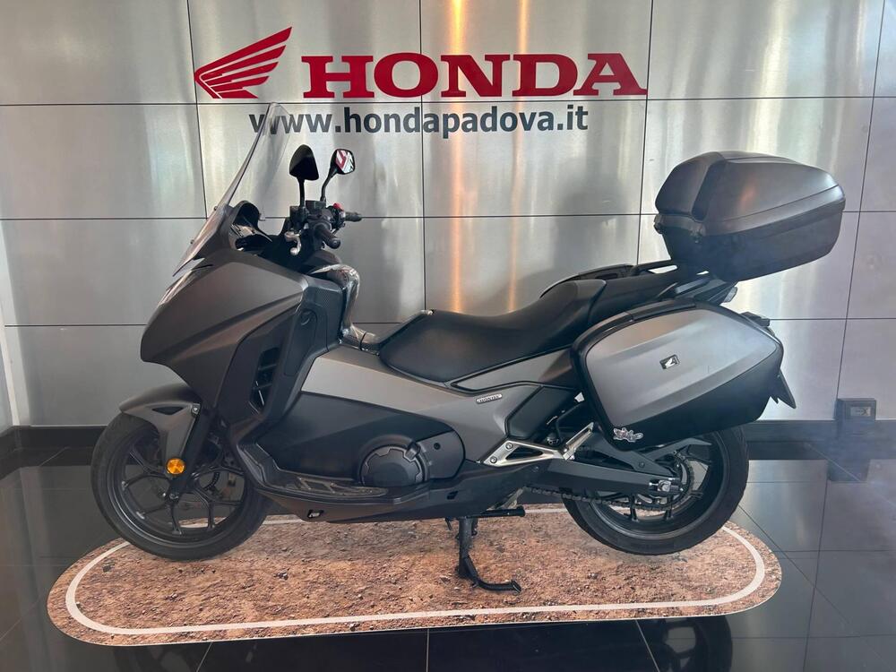 Honda Integra 750 DCT (2016 - 17) (4)