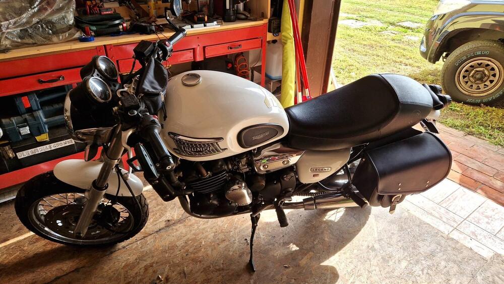 Triumph Legend TT 900 Dep. (1999 - 02)