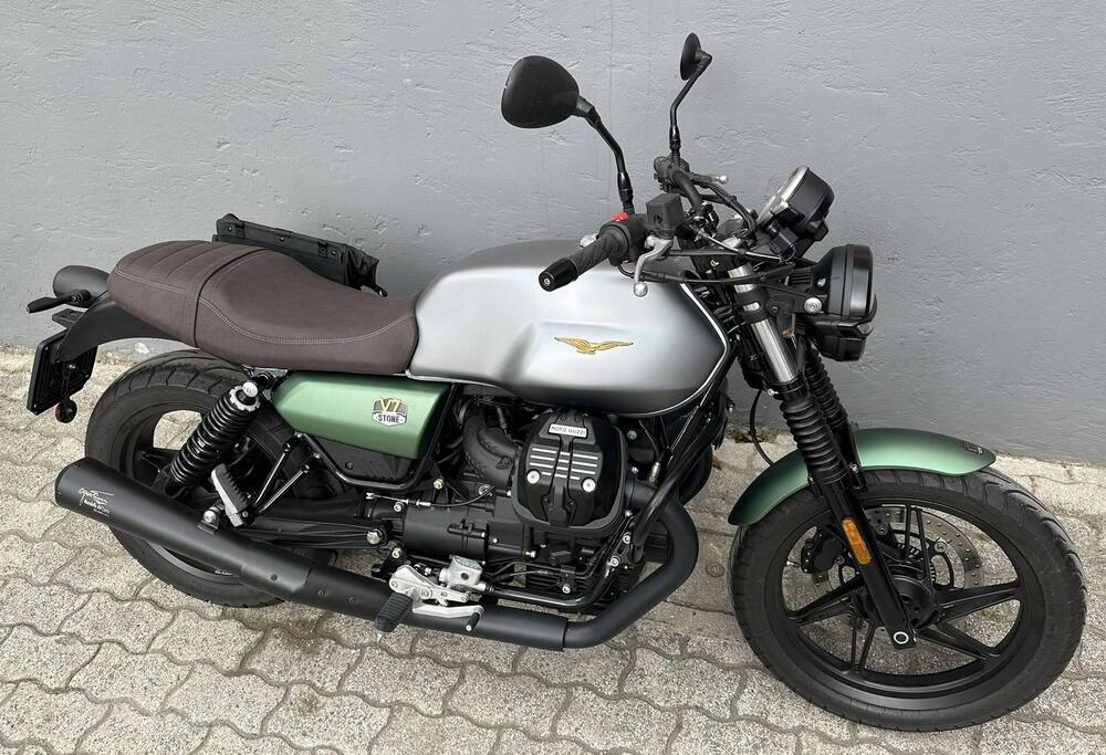 Moto Guzzi V7 Stone Centenario (2021 - 22) (5)