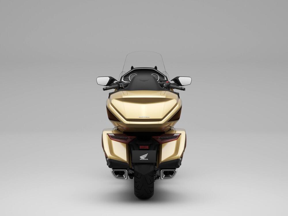 Honda GL 1800 Gold Wing Tour 50° Anniversario (2025) (4)