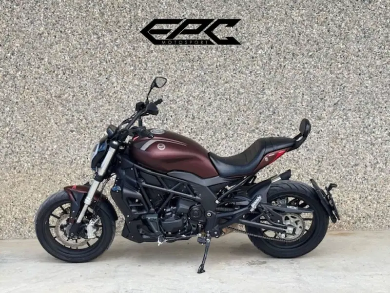 Benelli 502 C (2021 - 25) (2)