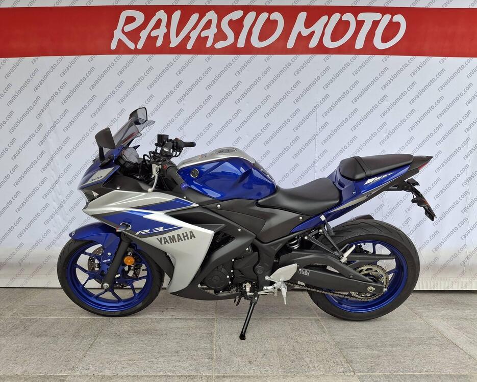 Yamaha YZF R3 (2015 - 17) (2)